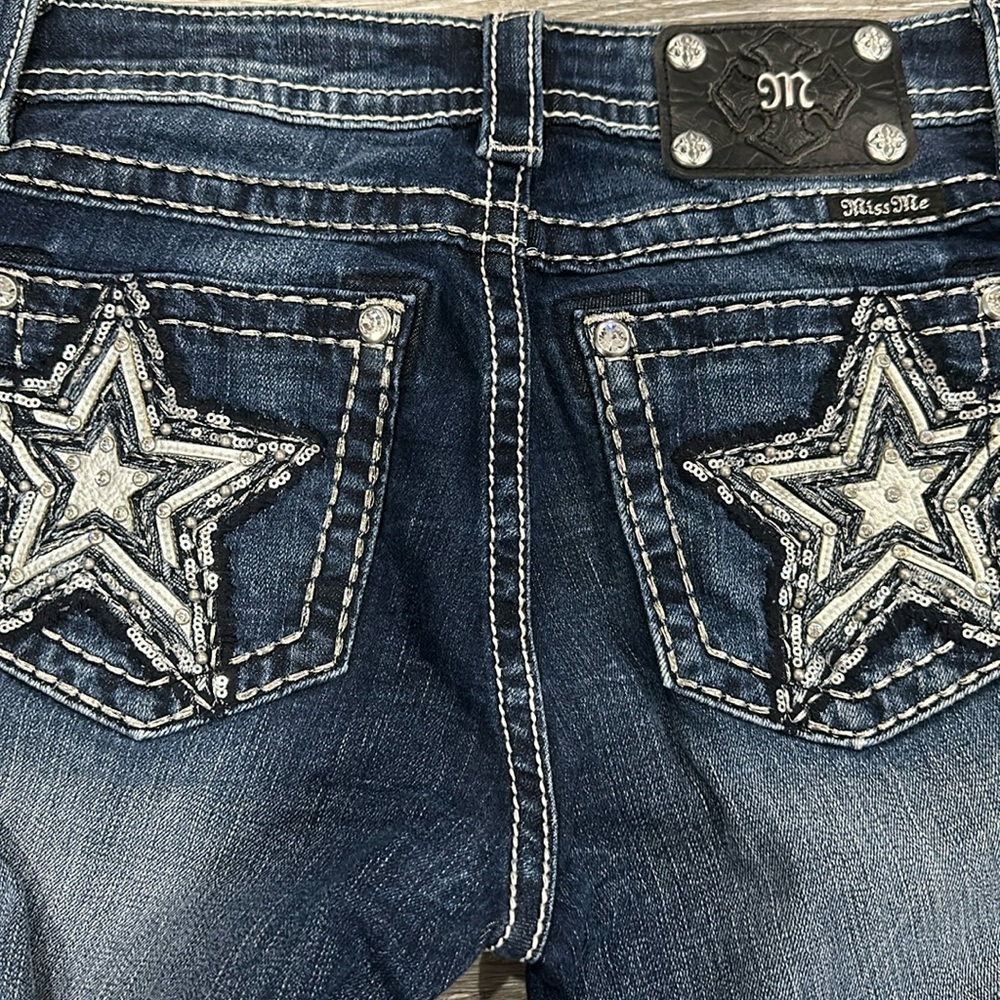 Women’s MISS ME Denim Bling Rhinestones Mid-Rise Bootcut Jeans, Size 29.